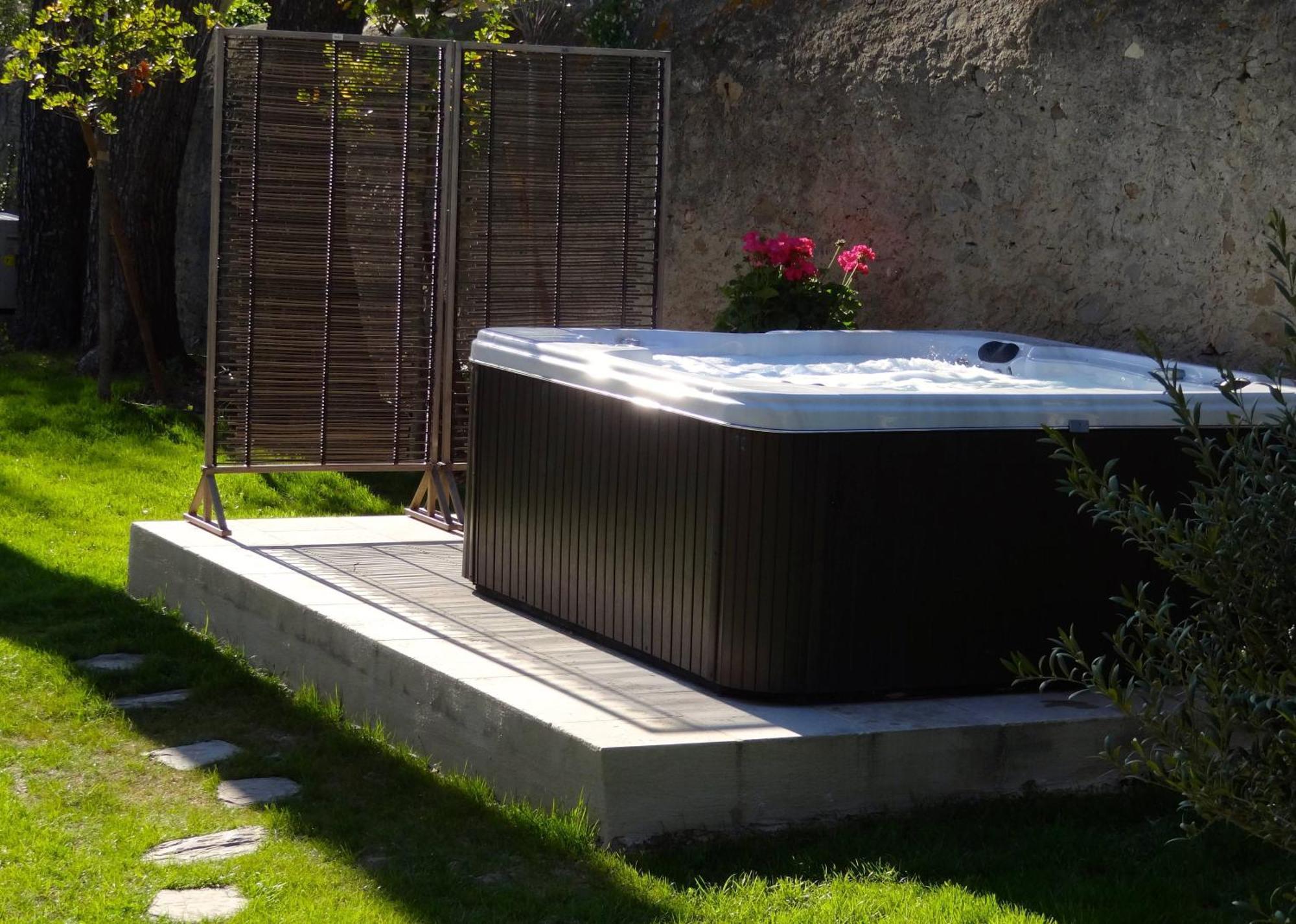 Bed&Breakfast L'Orangerie Carcassonne Bagian luar foto